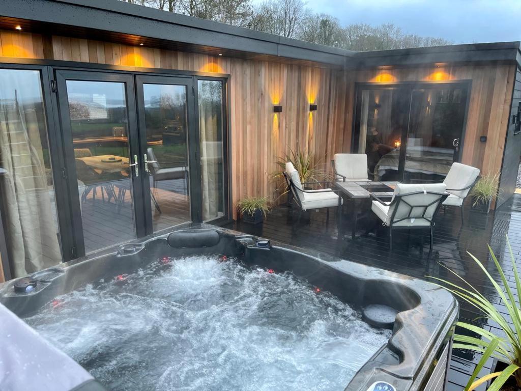 The Cabin@tyddynucha * Caernarfon